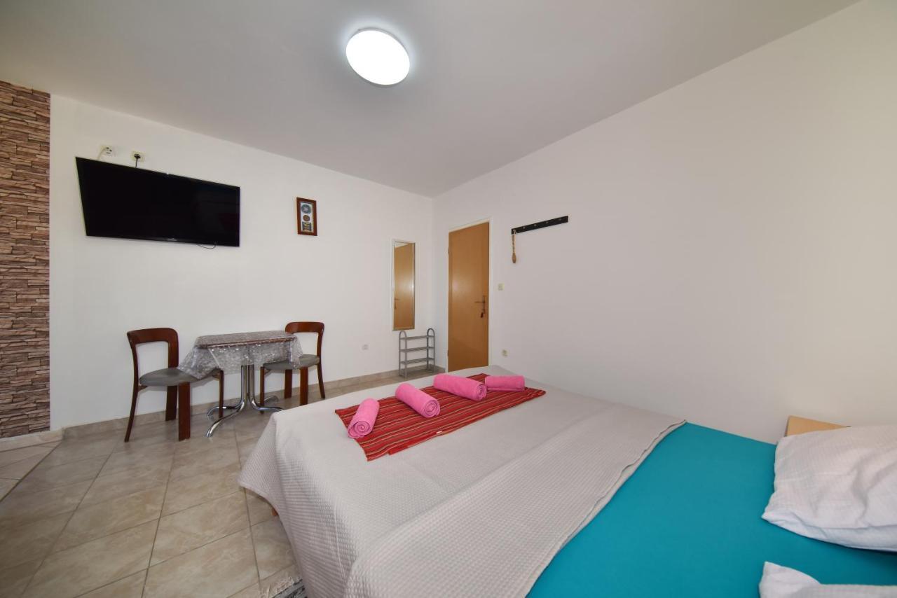 Apartments Zrakic ซาตอน ภายนอก รูปภาพ