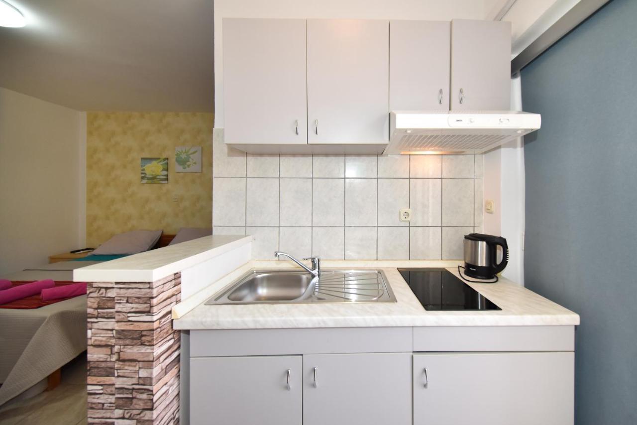 Apartments Zrakic ซาตอน ภายนอก รูปภาพ