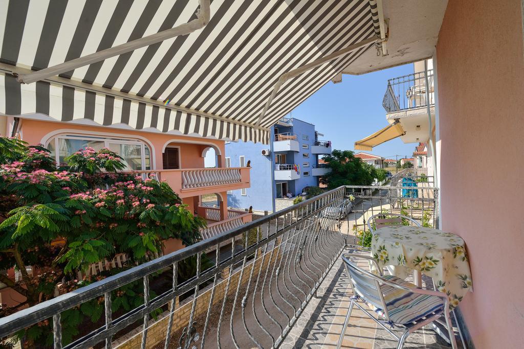 Apartments Zrakic ซาตอน ภายนอก รูปภาพ