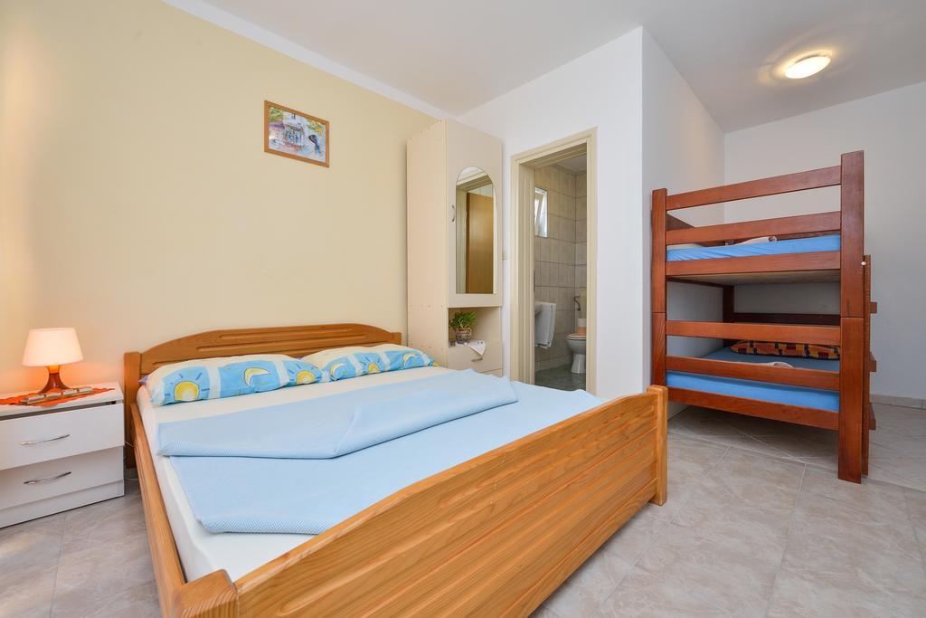 Apartments Zrakic ซาตอน ภายนอก รูปภาพ